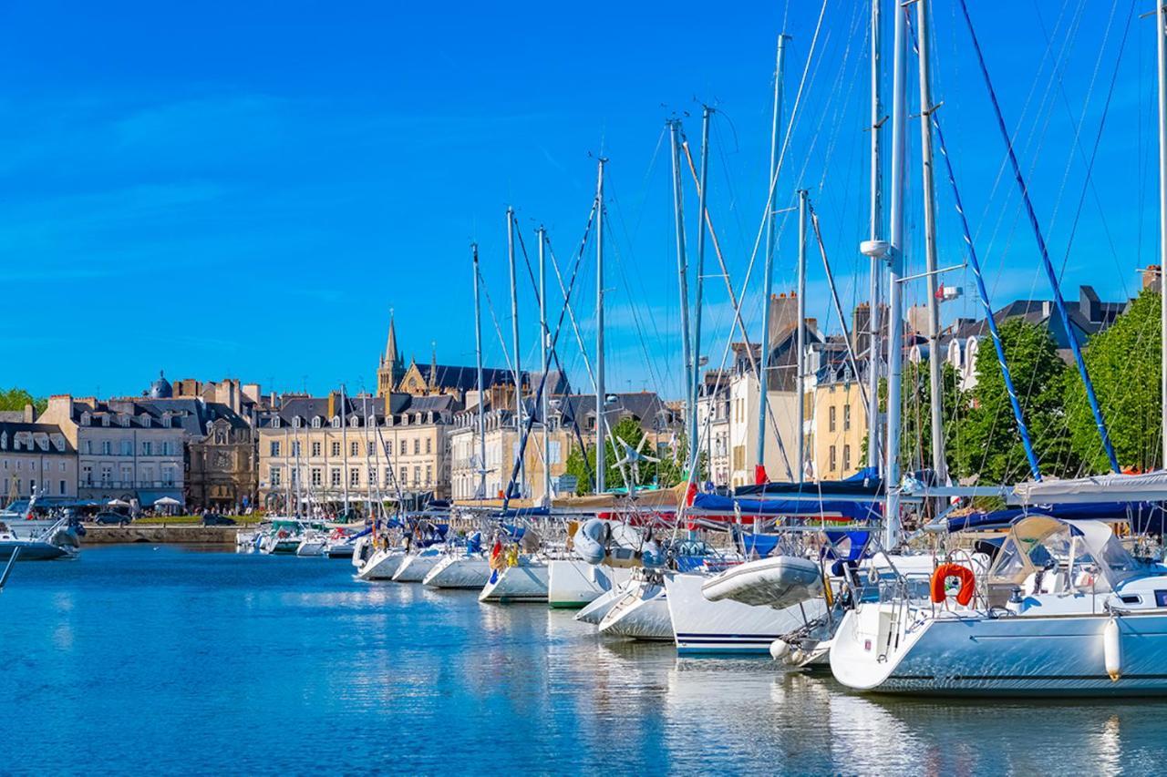 Appartement Neuf Rdc Avec Terrasse A Vannes Centre ภายนอก รูปภาพ