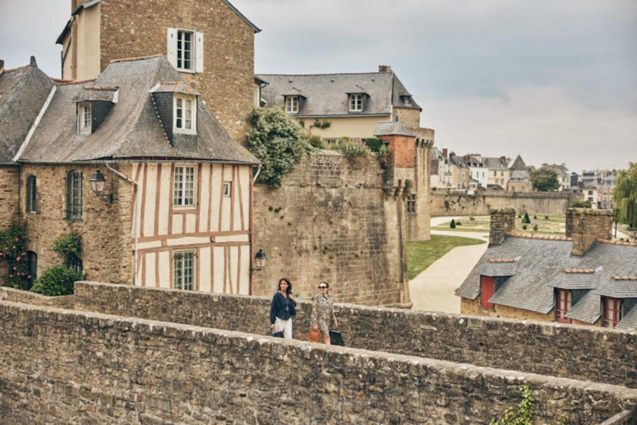 Appartement Neuf Rdc Avec Terrasse A Vannes Centre ภายนอก รูปภาพ